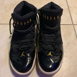 Jordan Max Aura 'Black Gold' (Size: 9 US MEN)